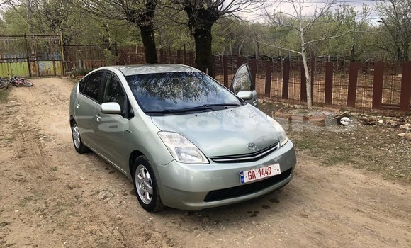 Buy Import Toyota Prius Green Car in Zaqatala in Saki Buy Import Toyota Prius Green Car in Zaqatala in Saki