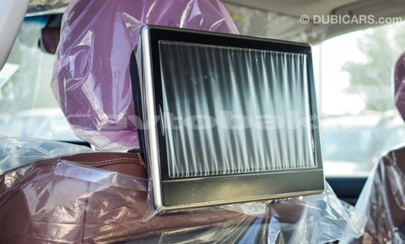 Buy Import Toyota Land Cruiser White Car in Import - Dubai in Abseron Buy Import Toyota Land Cruiser White Car in Import - Dubai in Abseron