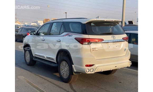 Buy Import Toyota Fortuner White Car in Import - Dubai in Abseron Buy Import Toyota Fortuner White Car in Import - Dubai in Abseron