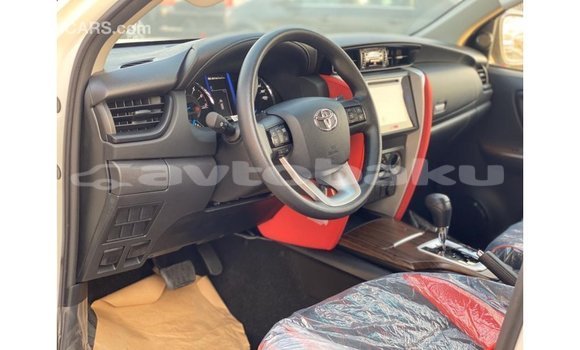 Buy Import Toyota Fortuner White Car in Import - Dubai in Abseron Buy Import Toyota Fortuner White Car in Import - Dubai in Abseron