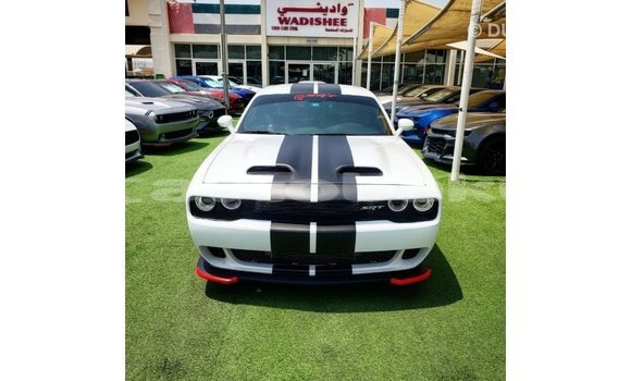 Buy Import Dodge Challenger White Car in Import - Dubai in Abseron Buy Import Dodge Challenger White Car in Import - Dubai in Abseron
