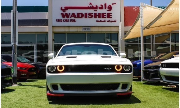 Buy Import Dodge Challenger White Car in Import - Dubai in Abseron Buy Import Dodge Challenger White Car in Import - Dubai in Abseron