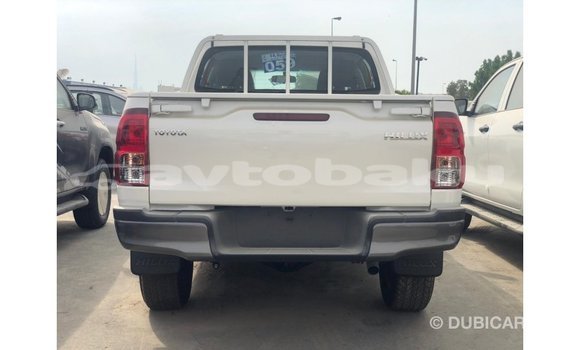 Buy Import Toyota Hilux White Car in Import - Dubai in Abseron Buy Import Toyota Hilux White Car in Import - Dubai in Abseron