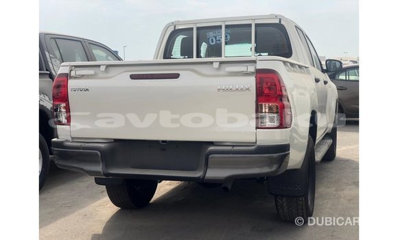 Buy Import Toyota Hilux White Car in Import - Dubai in Abseron Buy Import Toyota Hilux White Car in Import - Dubai in Abseron