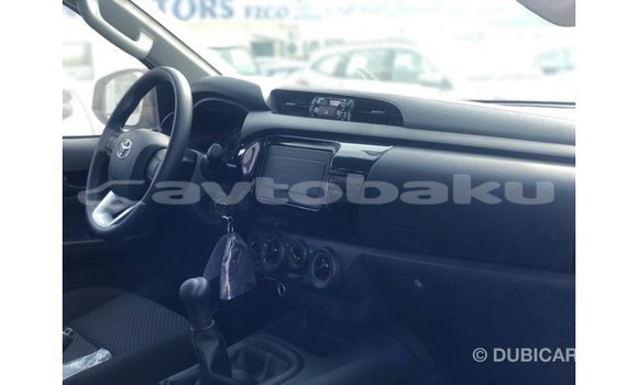 Buy Import Toyota Hilux White Car in Import - Dubai in Abseron Buy Import Toyota Hilux White Car in Import - Dubai in Abseron