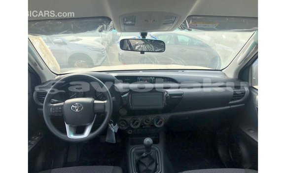 Buy Import Toyota Hilux White Car in Import - Dubai in Abseron Buy Import Toyota Hilux White Car in Import - Dubai in Abseron