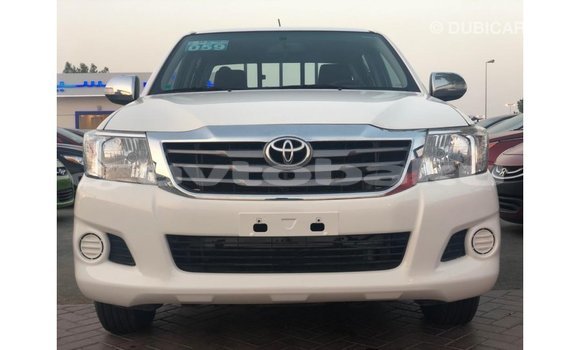 Buy Import Toyota Hilux White Car in Import - Dubai in Abseron Buy Import Toyota Hilux White Car in Import - Dubai in Abseron