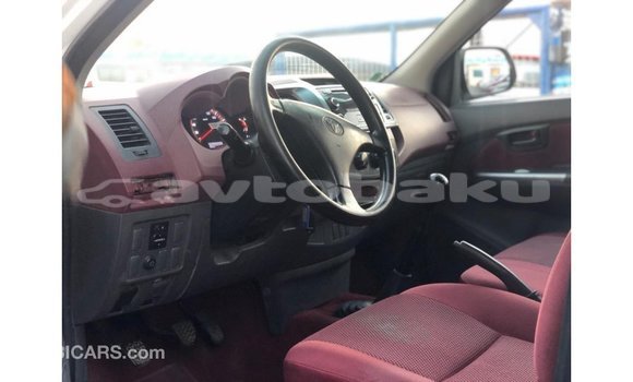 Buy Import Toyota Hilux White Car in Import - Dubai in Abseron Buy Import Toyota Hilux White Car in Import - Dubai in Abseron