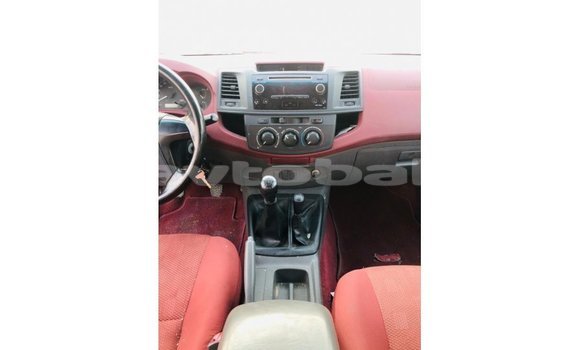 Buy Import Toyota Hilux Red Car in Import - Dubai in Abseron Buy Import Toyota Hilux Red Car in Import - Dubai in Abseron