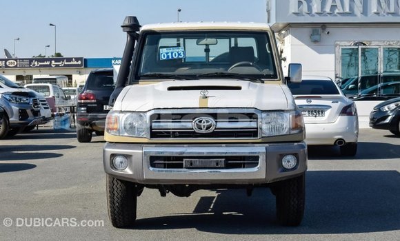 Buy Import Toyota Land Cruiser Beige Car in Import - Dubai in Abseron Buy Import Toyota Land Cruiser Beige Car in Import - Dubai in Abseron