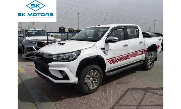 Buy Import Toyota Hilux White Car in Import - Dubai in Abseron