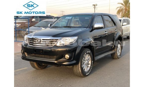 Buy Import Toyota Fortuner Black Car in Import - Dubai in Abseron