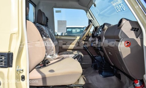 Buy Import Toyota Land Cruiser Beige Car in Import - Dubai in Abseron Buy Import Toyota Land Cruiser Beige Car in Import - Dubai in Abseron