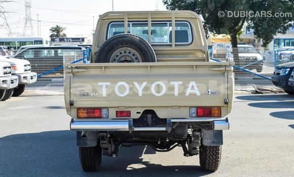 Buy Import Toyota Land Cruiser Beige Car in Import - Dubai in Abseron Buy Import Toyota Land Cruiser Beige Car in Import - Dubai in Abseron