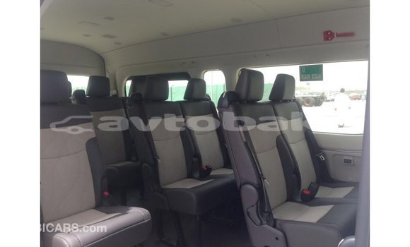 Buy Import Toyota Hiace White Car in Import - Dubai in Abseron Buy Import Toyota Hiace White Car in Import - Dubai in Abseron