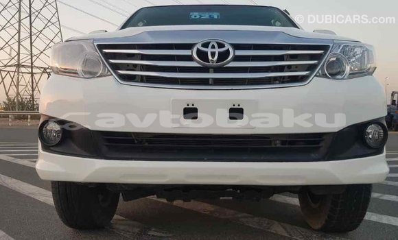 Buy Import Toyota Fortuner White Car in Import - Dubai in Abseron Buy Import Toyota Fortuner White Car in Import - Dubai in Abseron