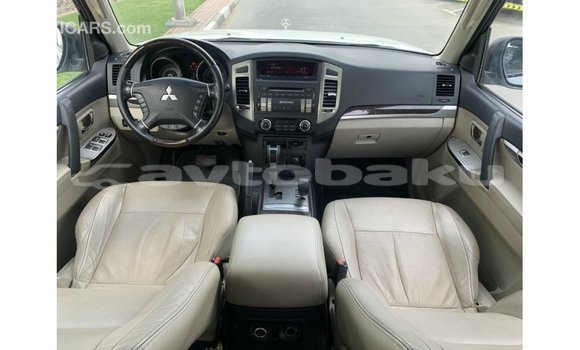 Buy Import Mitsubishi Pajero White Car in Import - Dubai in Abseron Buy Import Mitsubishi Pajero White Car in Import - Dubai in Abseron