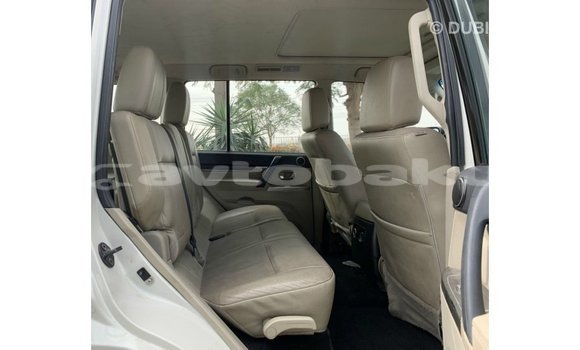 Buy Import Mitsubishi Pajero White Car in Import - Dubai in Abseron Buy Import Mitsubishi Pajero White Car in Import - Dubai in Abseron