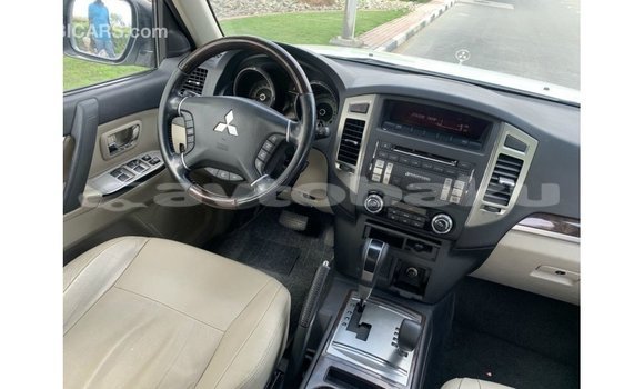 Buy Import Mitsubishi Pajero White Car in Import - Dubai in Abseron Buy Import Mitsubishi Pajero White Car in Import - Dubai in Abseron