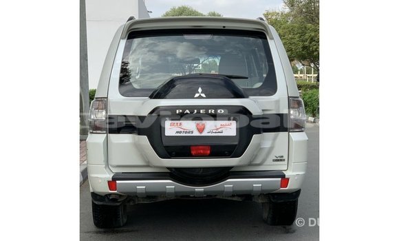 Buy Import Mitsubishi Pajero White Car in Import - Dubai in Abseron Buy Import Mitsubishi Pajero White Car in Import - Dubai in Abseron