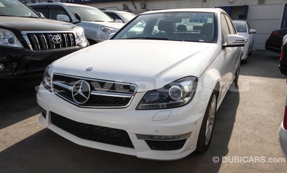 Buy Import Mercedes-Benz 200 White Car in Import - Dubai in Abseron Buy Import Mercedes-Benz 200 White Car in Import - Dubai in Abseron