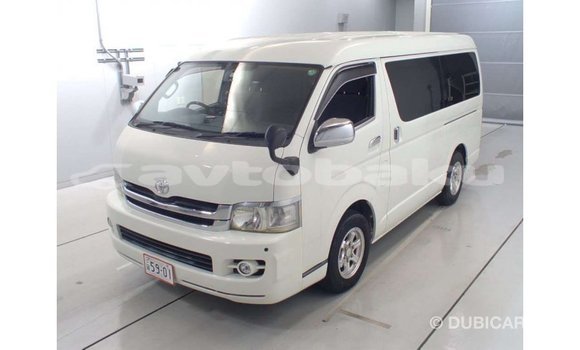Buy Import Toyota Regius White Car in Import - Dubai in Abseron Buy Import Toyota Regius White Car in Import - Dubai in Abseron