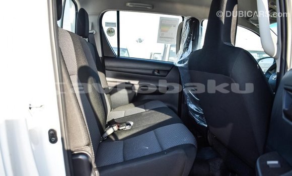 Buy Import Toyota Hilux White Car in Import - Dubai in Abseron Buy Import Toyota Hilux White Car in Import - Dubai in Abseron