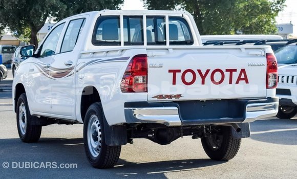 Buy Import Toyota Hilux White Car in Import - Dubai in Abseron Buy Import Toyota Hilux White Car in Import - Dubai in Abseron