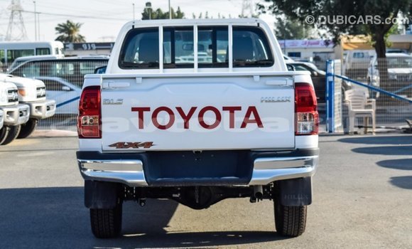 Buy Import Toyota Hilux White Car in Import - Dubai in Abseron Buy Import Toyota Hilux White Car in Import - Dubai in Abseron