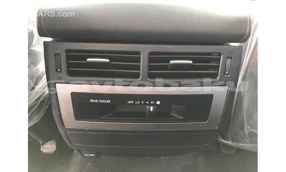 Buy Import Toyota Land Cruiser White Car in Import - Dubai in Abseron Buy Import Toyota Land Cruiser White Car in Import - Dubai in Abseron