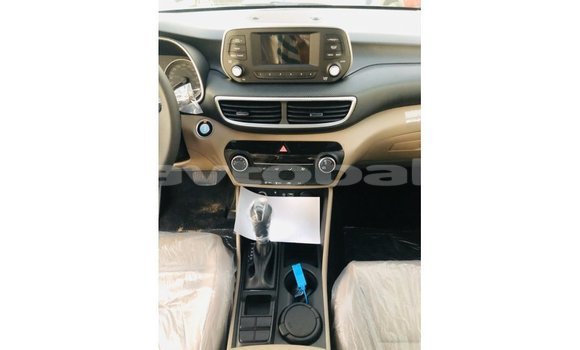 Buy Import Hyundai Tucson White Car in Import - Dubai in Abseron Buy Import Hyundai Tucson White Car in Import - Dubai in Abseron