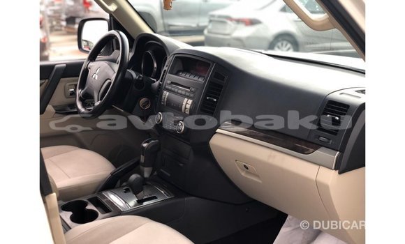 Buy Import Mitsubishi Pajero White Car in Import - Dubai in Abseron Buy Import Mitsubishi Pajero White Car in Import - Dubai in Abseron