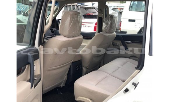 Buy Import Mitsubishi Pajero White Car in Import - Dubai in Abseron Buy Import Mitsubishi Pajero White Car in Import - Dubai in Abseron