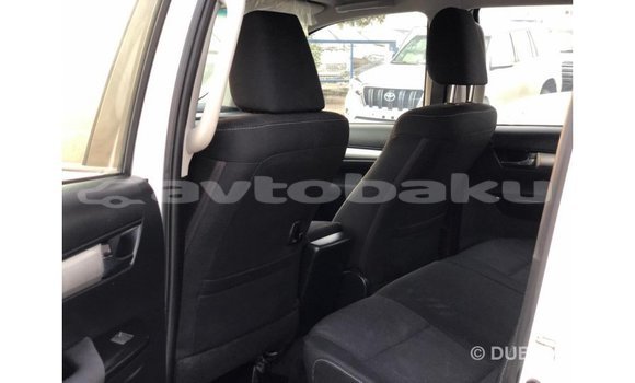 Buy Import Toyota Hilux White Car in Import - Dubai in Abseron Buy Import Toyota Hilux White Car in Import - Dubai in Abseron