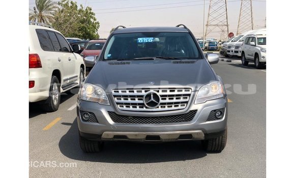 Buy Import Mercedes-Benz 190 Other Car in Import - Dubai in Abseron Buy Import Mercedes-Benz 190 Other Car in Import - Dubai in Abseron