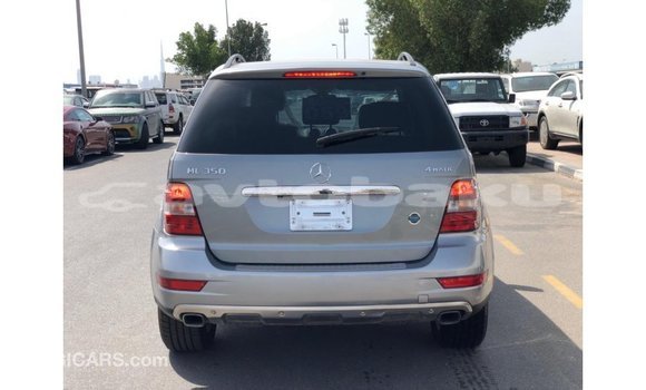 Buy Import Mercedes-Benz 190 Other Car in Import - Dubai in Abseron Buy Import Mercedes-Benz 190 Other Car in Import - Dubai in Abseron