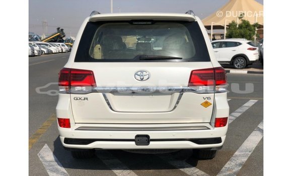Buy Import Toyota Land Cruiser White Car in Import - Dubai in Abseron Buy Import Toyota Land Cruiser White Car in Import - Dubai in Abseron