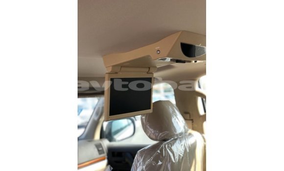 Buy Import Toyota Land Cruiser White Car in Import - Dubai in Abseron Buy Import Toyota Land Cruiser White Car in Import - Dubai in Abseron