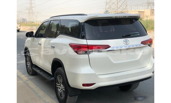 Buy Import Toyota Fortuner White Car in Import - Dubai in Abseron Buy Import Toyota Fortuner White Car in Import - Dubai in Abseron