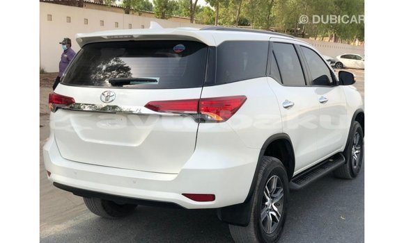 Buy Import Toyota Fortuner White Car in Import - Dubai in Abseron Buy Import Toyota Fortuner White Car in Import - Dubai in Abseron