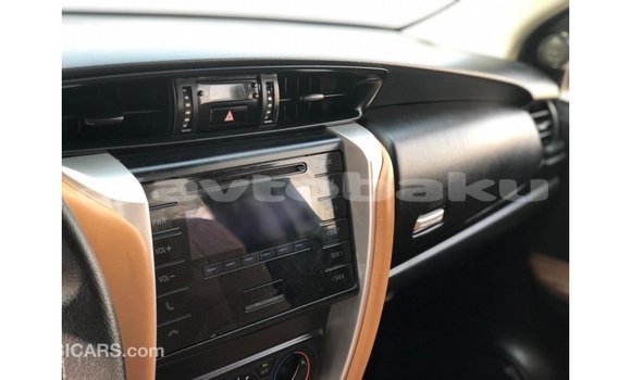 Buy Import Toyota Fortuner White Car in Import - Dubai in Abseron Buy Import Toyota Fortuner White Car in Import - Dubai in Abseron