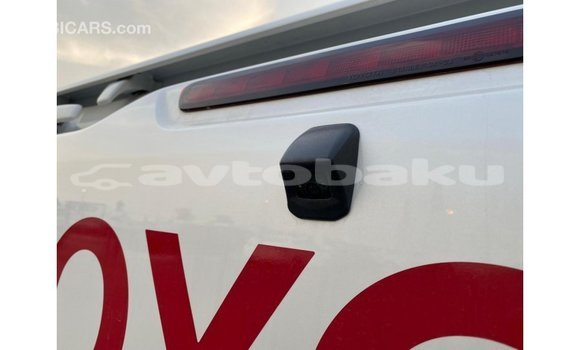Buy Import Toyota Hilux White Car in Import - Dubai in Abseron Buy Import Toyota Hilux White Car in Import - Dubai in Abseron