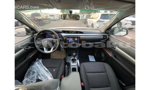 Buy Import Toyota Hilux White Car in Import - Dubai in Abseron Buy Import Toyota Hilux White Car in Import - Dubai in Abseron