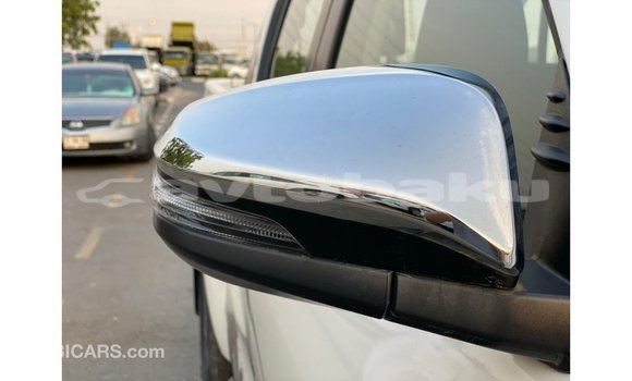 Buy Import Toyota Hilux White Car in Import - Dubai in Abseron Buy Import Toyota Hilux White Car in Import - Dubai in Abseron