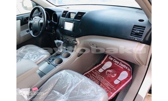 Buy Import Toyota Highlander Other Car in Import - Dubai in Abseron Buy Import Toyota Highlander Other Car in Import - Dubai in Abseron