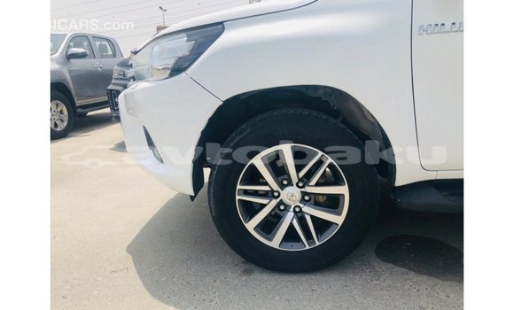 Buy Import Toyota Hilux White Car in Import - Dubai in Abseron Buy Import Toyota Hilux White Car in Import - Dubai in Abseron