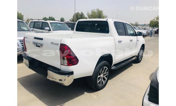 Buy Import Toyota Hilux White Car in Import - Dubai in Abseron Buy Import Toyota Hilux White Car in Import - Dubai in Abseron