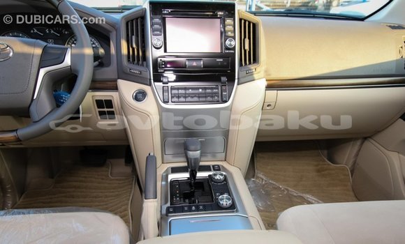 Buy Import Toyota Land Cruiser White Car in Import - Dubai in Abseron Buy Import Toyota Land Cruiser White Car in Import - Dubai in Abseron