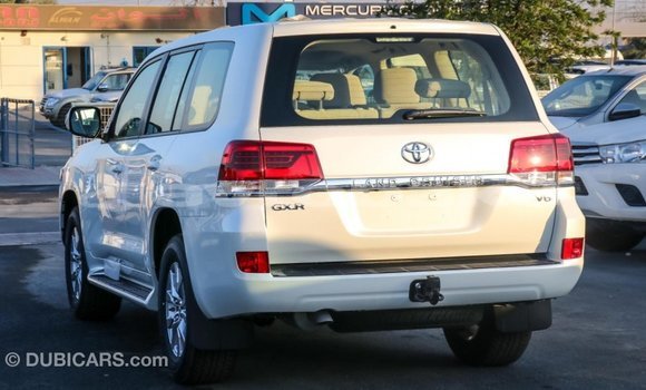 Buy Import Toyota Land Cruiser White Car in Import - Dubai in Abseron Buy Import Toyota Land Cruiser White Car in Import - Dubai in Abseron