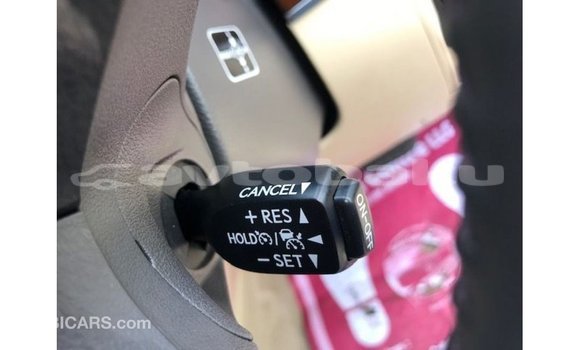 Buy Import Toyota Land Cruiser White Car in Import - Dubai in Abseron Buy Import Toyota Land Cruiser White Car in Import - Dubai in Abseron